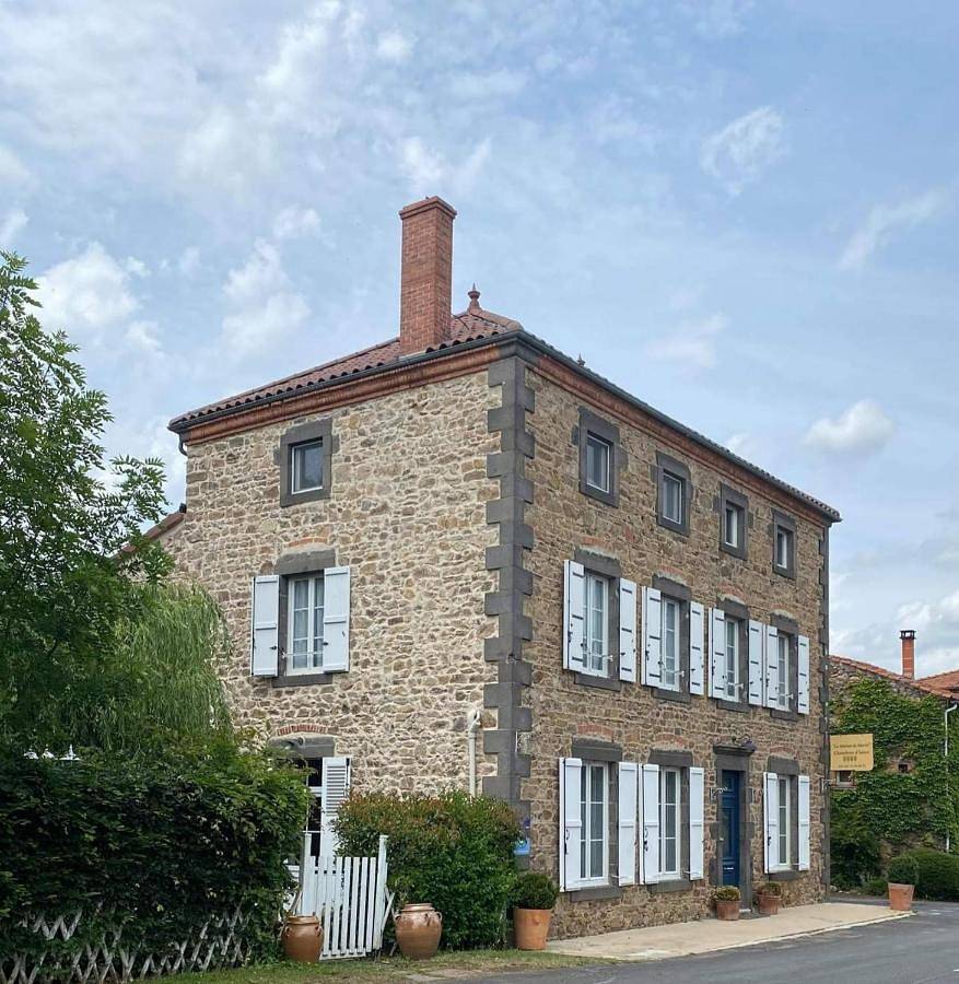 Double Room in Saint-Beauzire, Haute-Loire