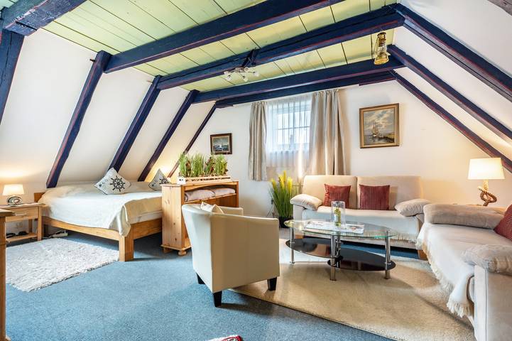 Ganze Wohnung, Apartment 'Kugelbake' mit gemeinsamer Terrasse, Gemeinschaftsgarten und Wlan in Döse, Cuxhaven