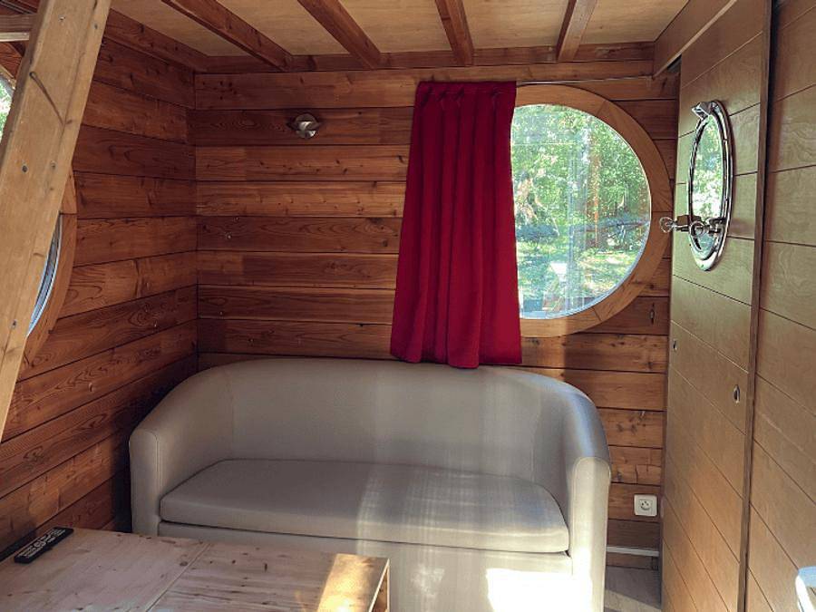 Camping Défiplanet' - Hébergement 2 personnes - Carré d'étoiles in Dienné, Vienne (France)