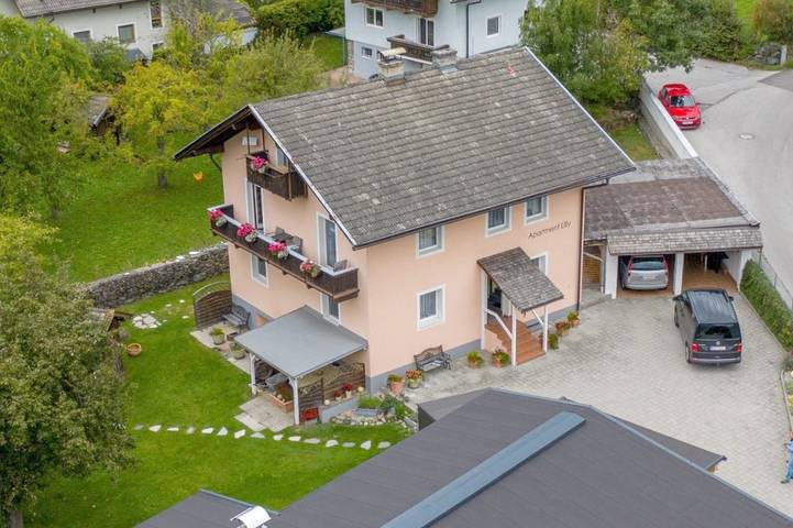 Ferienwohnung für 6 Personen, mit Terrasse und Garten sowie Ausblick in Gaimberg