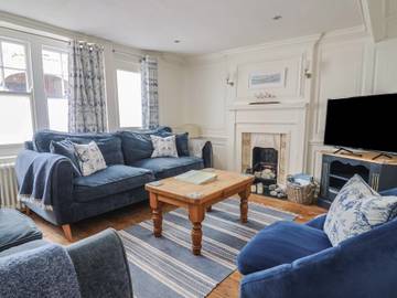 Cottage for 8 People in Lyme Regis, Jurassic Coast, Photo 3