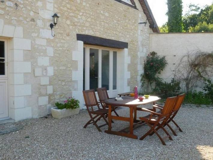 Location de vacances pour 4 personnes, avec terrasse et jardin à La Croix-en-Touraine - 3