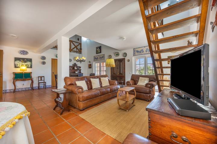 Ferienhaus 'Ingrina Beach House' mit Terrasse, Garten & WLAN in Raposeira, Vila do Bispo e Raposeira