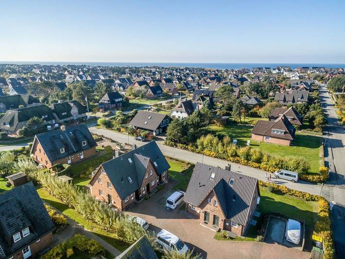 Ganze Ferienwohnung, Hingst, App. 3 Nettes Neest - Luxuriöses zwei-Raum Appartement im Ober- & Dachgeschoss, ca. 52 qm Nutzfläche. in Nordfriesische Inseln (Schleswig-Holstein) (Schleswig-Holstein), Wenningstedt