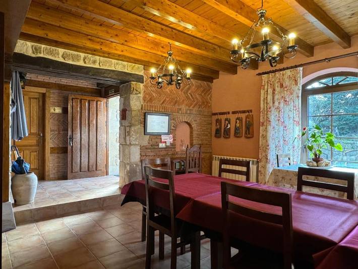 Casa rural para 14 personas, con Balcón y Terraza además de Jardín y Vistas en Valle de Cabuérniga
