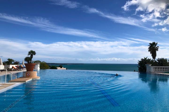 Holiday rental for 4 people, with Balcony and Terrace as well as Garden and Pool in Cannes