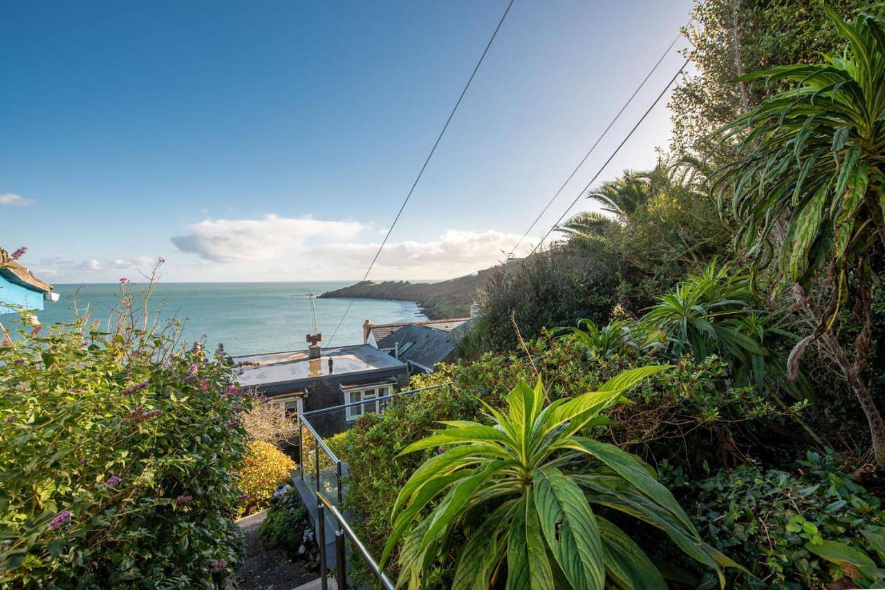 Chy an Mor in Coverack, Cornwall