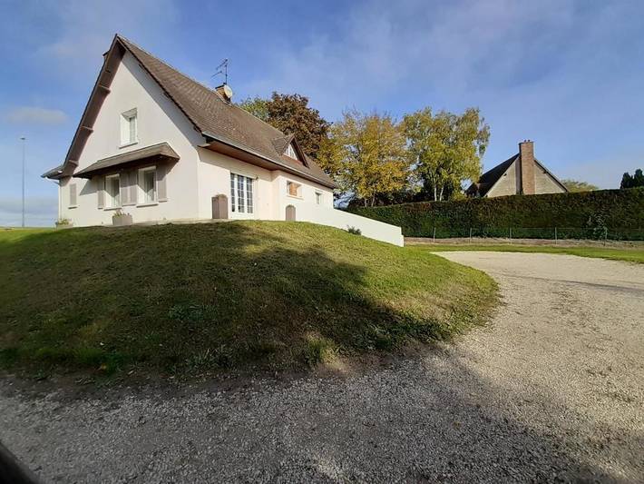 Location de vacances pour 8 personnes, avec vue et jardin à Vertus - 3