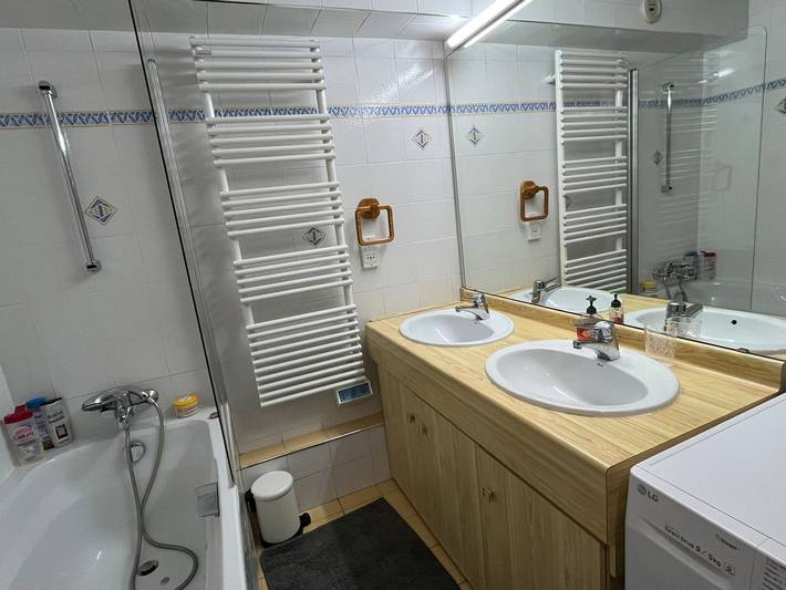 Apartamento entero, Apartamento en Châtel para 6 pers, balcón sur-este, 2 hab in Châtel, Les Portes du Soleil