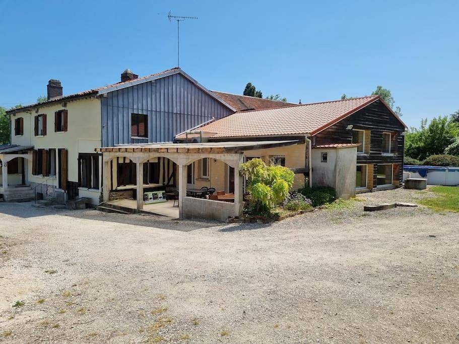 Four-Bedroom House in Dienville, Parc naturel régional de la Forêt d'Orient