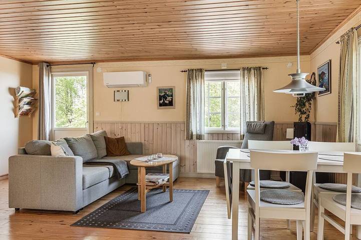 Lunnekullen in Tibro, Vättern