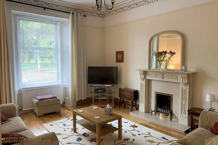 Ferienhaus für 8 Personen, mit Garten und Terrasse - 1