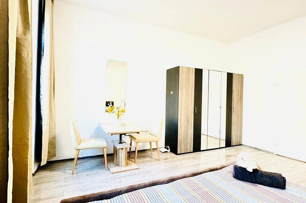 Ganze Wohnung, 3Br Apartment for 9P, 10Min to Fac Platz in Wien, Donau Niederösterreich