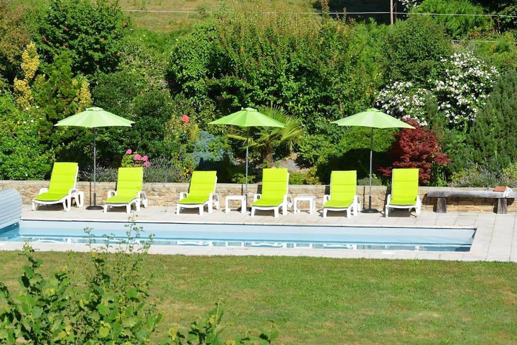Two-Bedroom House in Bersac-sur-Rivalier, Région de Limoges