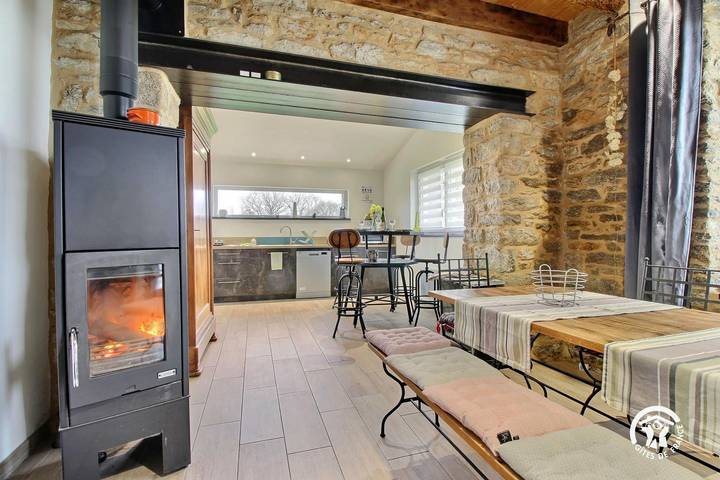 Gîte pour 4 personnes, avec terrasse et jardin à Questembert - 4