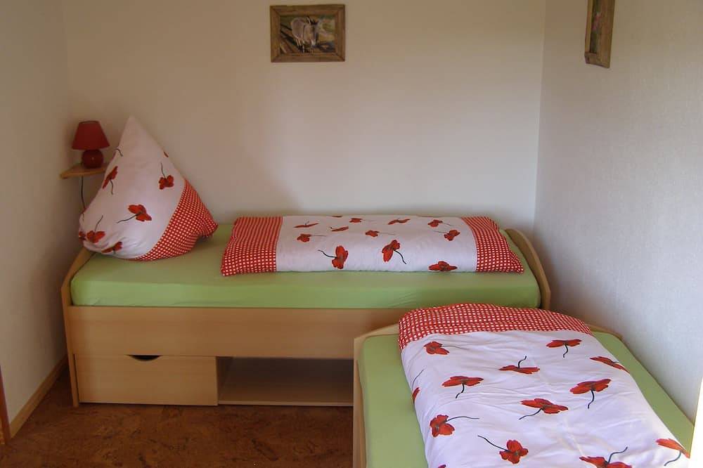 Ganze Wohnung, Urgemütliche Ferienwohnung Allgäu/Bodensee mit Weitsicht in Argenbühl, Region Bodensee-Oberschwaben