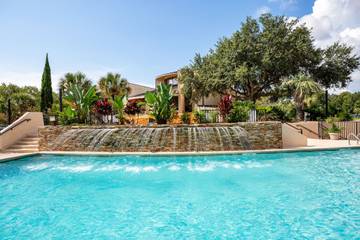Vacation Rental for 6 Guests in Folly Field, Port Royal Plantation, Picture 1