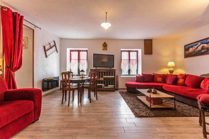 Location de vacances pour 4 personnes, avec vue et jardin à Marzy