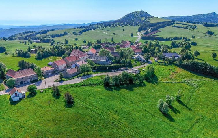 Gîte pour 4 personnes, animaux acceptés à Lachamp-Raphaël - 2