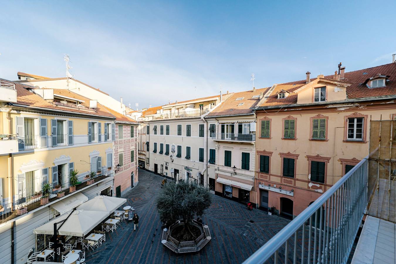 Ganze Wohnung, Ferienwohnung 'Casa Vacanza Nel Cuore Di Loano' mit Balkon, Wi-Fi und Klimaanlage in Loano, Riviera di Ponente