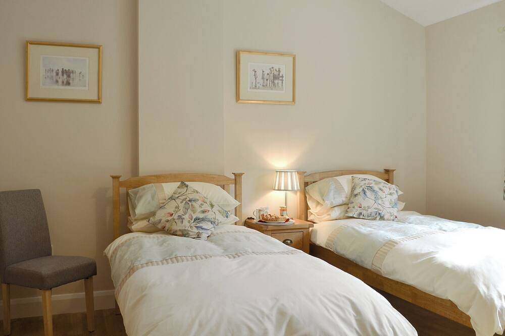 Woodlands Dairy Cottage in Billingshurst, South Downs