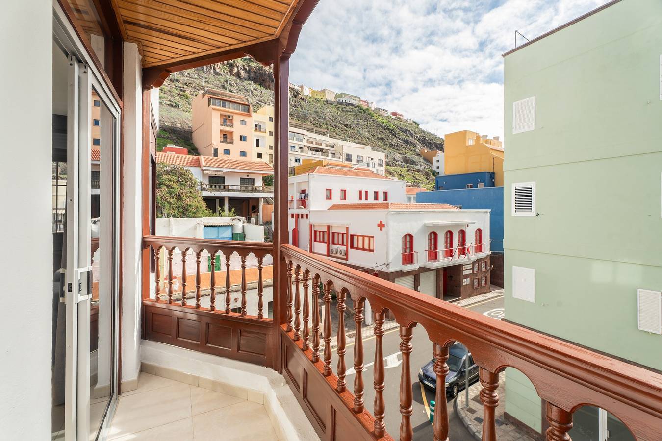 Apartamento entero, Apartamento 'Vivienda Vacacional Ana' con balcón y Wi-Fi in San Sebastián de la Gomera, La Gomera