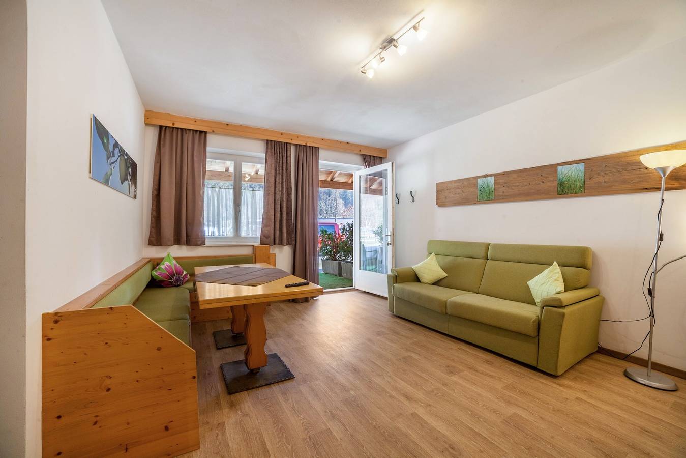 Ganze Wohnung, Ferienwohnung "Camping Passeier Lavendel" mit Bergblick & Wlan in Saltaus, St. Martin in Passeier