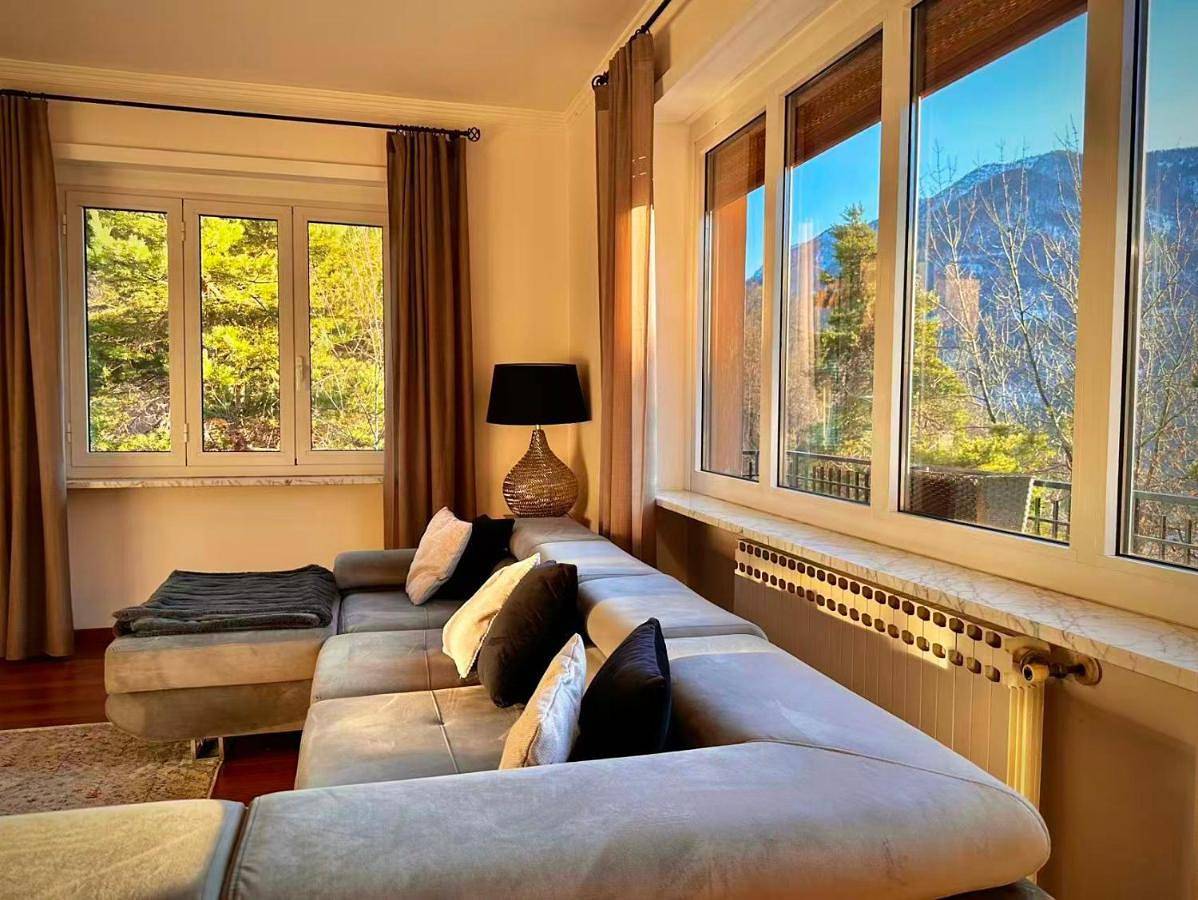 Appartement entier, Luxury 3 bedroom Grand Chalet in Perosa Argentina, Province de Turin