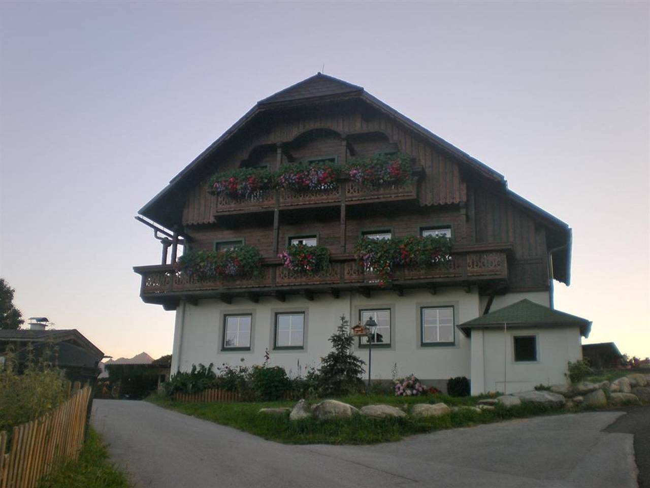 Deutlhauserhof - Zimmer 3 - Doppelzimmer, Dusche,Wc mit Schlafcouch in Ramsau am Dachstein, Schladming-Dachstein