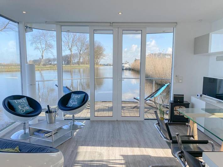 Boot für 4 Personen, mit Seeblick und Terrasse sowie Ausblick in Belgien - 3
