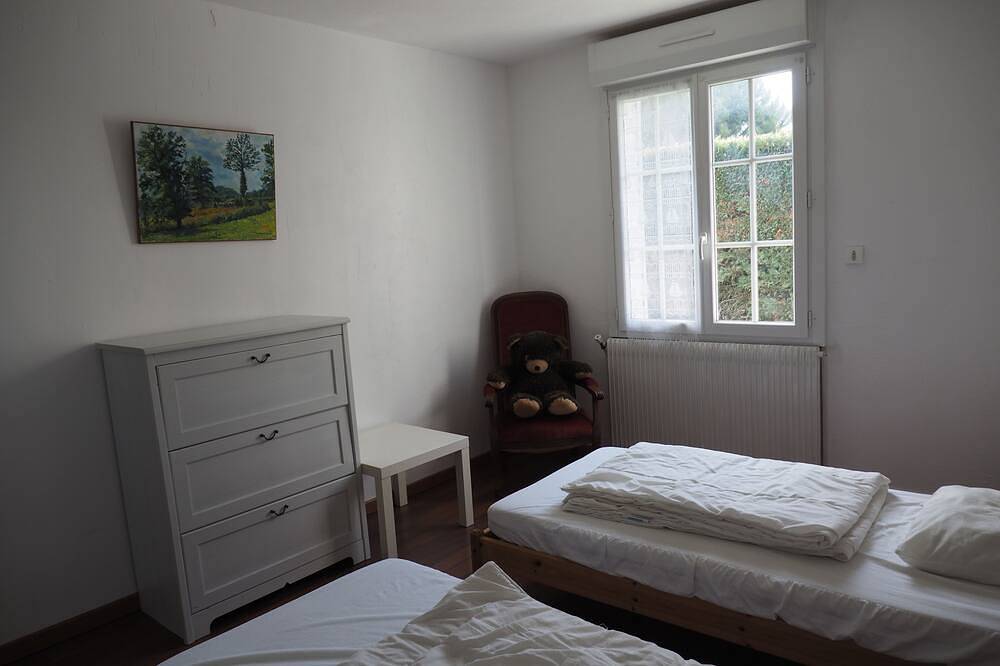 Maison de plain-pied 5 personnes,au bord de la mer, proche de Granville in Bréville-sur-Mer, Région de Coutances