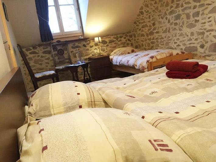 Location de vacances pour 2 personnes, avec jardin à Saint-Dizier-Leyrenne - 4