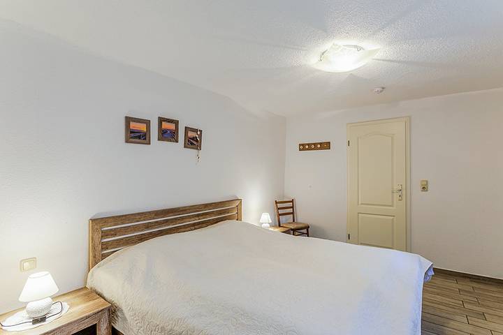 Bungalow für 4 Personen, mit Terrasse in Zingst - 4
