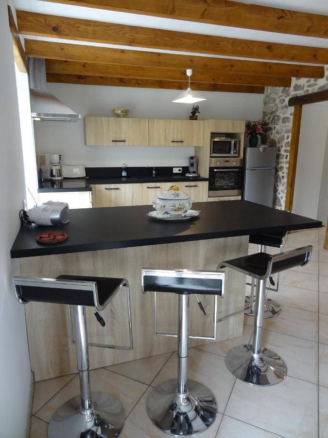Location de vacances pour 8 personnes, avec vue ainsi que terrasse et jardin à Bidarray - 4