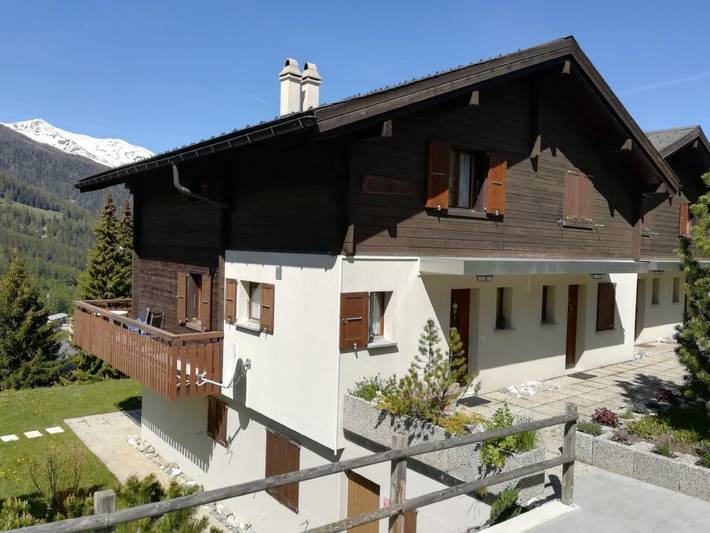 Ferienwohnung für 4 Personen, mit Ausblick und Balkon sowie Garten - 1