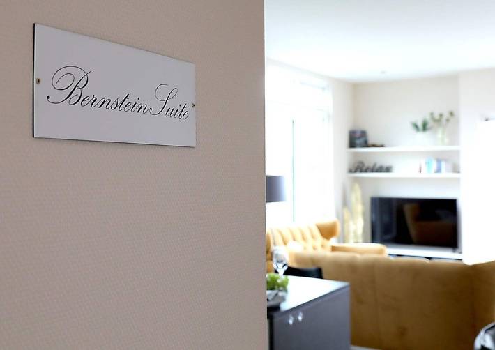 Hausboot für 6 Personen, mit Seeblick und Terrasse in Ribnitz-Damgarten - 3