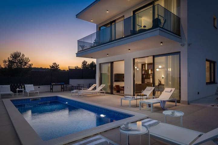 Villa for 10 personer i Split-Dalmatia