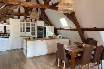 Appartement De Vacances pour 4 Personnes dans Bourges, Région de Bourges, Photo 2