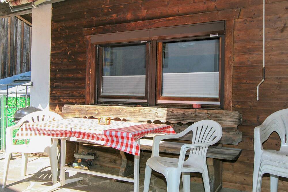 Hexenhäusl by Interhome in Kaltenbach, Ski-Optimal Hochzillertal