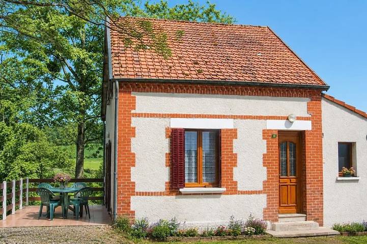 Location de vacances pour 4 personnes, avec jardin, animaux acceptés dans La Horgne