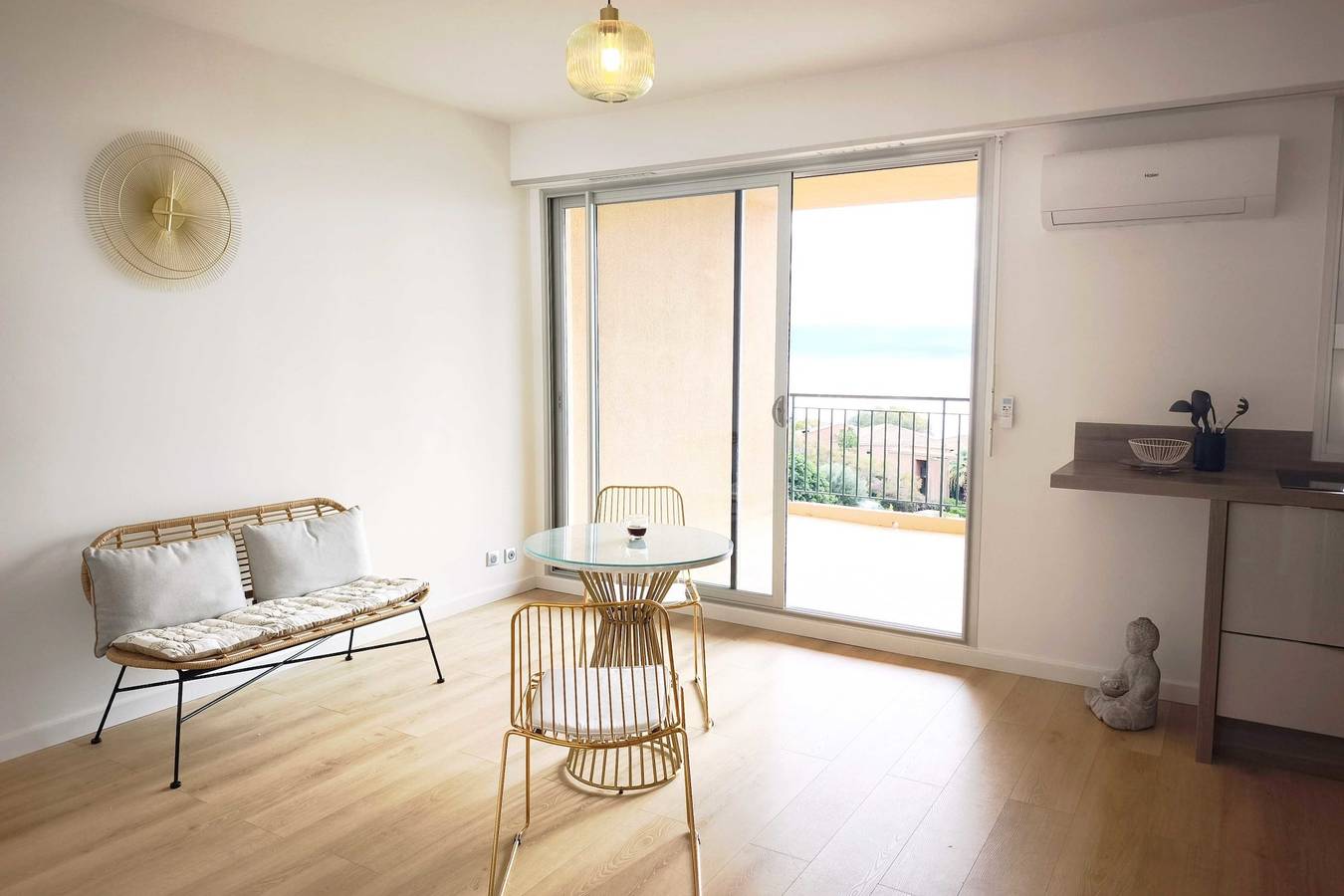 Studio entier, Studio lumineux avec vue mer à Ajaccio in Ajaccio, Golfe D'Ajaccio