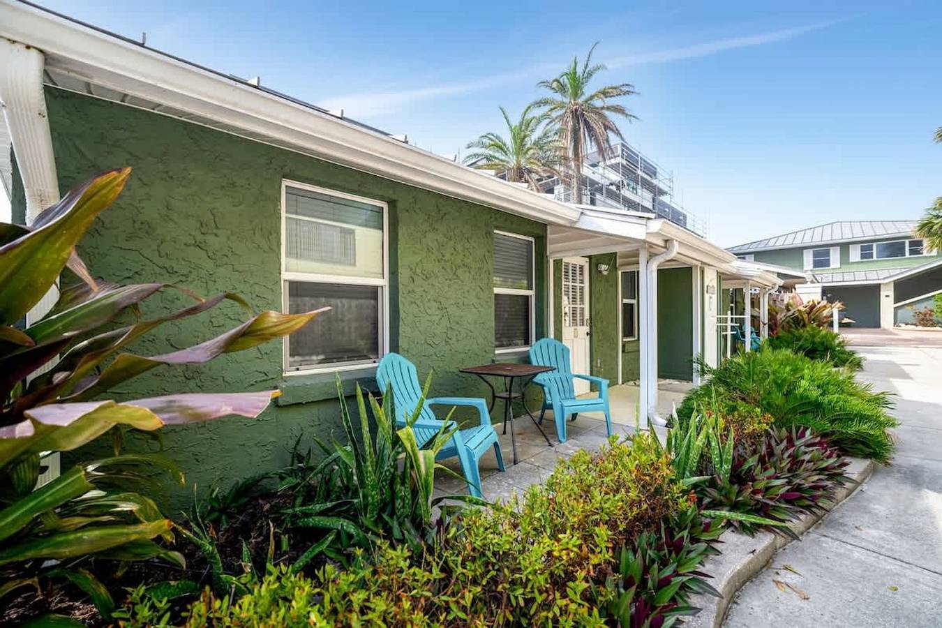 Apartamento entero, Stones Throw Beachside Bungalow  1 On The Beach  in Indian Rocks Beach, Pinellas County