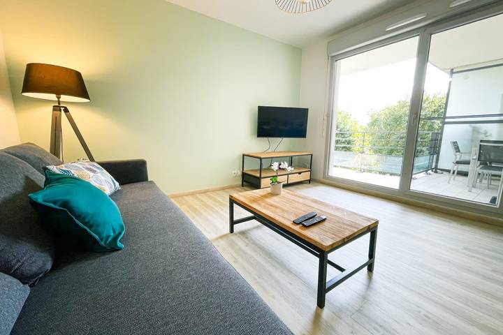 Entire apartment, #Fr | Terrace on Montbonnot🌺 - Inovallée - T2 in Montbonnot-Saint-Martin, Isère