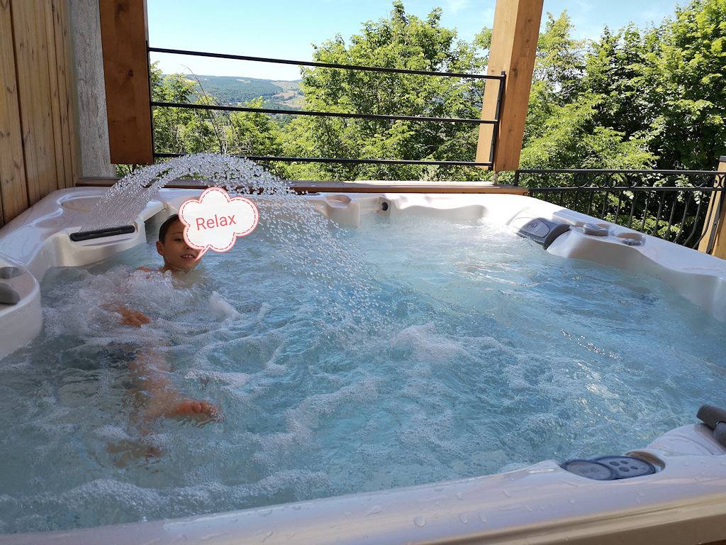 Maison de la Rose, vue exceptionnelle, spa Xxl in Castelnau-de-Montmiral, Région d'Albi