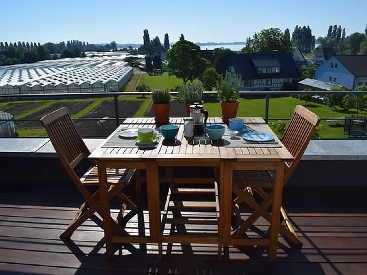 Appartement de vacances entier, Inselstudio17 - Ferienwohnung mit Dachterrasse, 45 qm, max. 2 Personen in Reichenau, Untersee