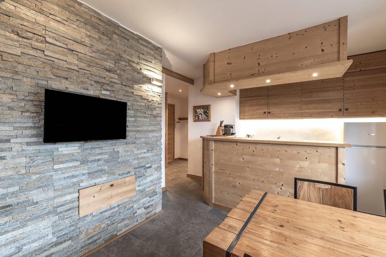 Apartamento entero, Apartamento "En el Centro de Megève" con vistas a las montañas, jardín compartido y Wi-Fi in Megève, Pays du Mont-Blanc