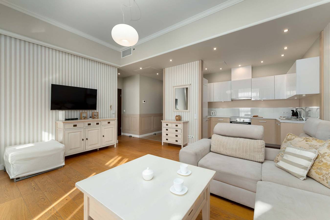 Cały apartament, Apartament wakacyjny dla 4 osób z balkon/ taras in Mielno, Powiat koszaliński