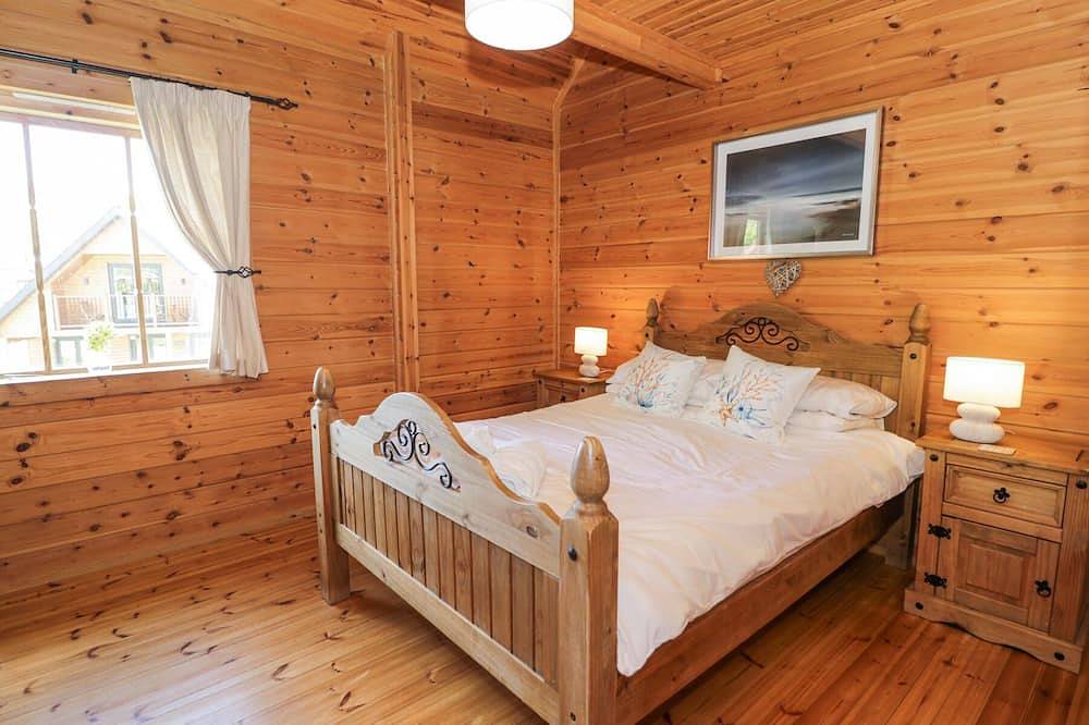 Sun View Lodge, family friendly, with hot tub in Llanbedr in Llanbedr, Snowdonia