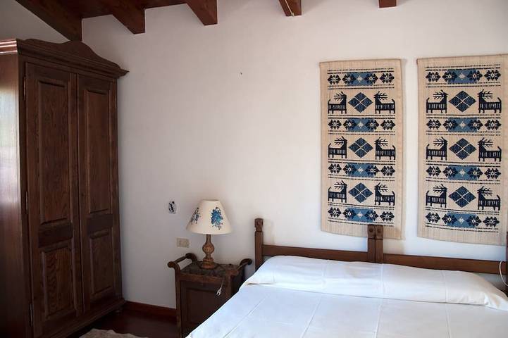 Location de vacances pour 4 personnes, avec jardin et jacuzzi à Fluminimaggiore - 3