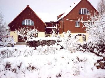 Ferienwohnung für 2 Personen, mit Garten in Schönfeld-Weißig